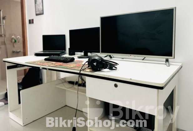 কম্পিউটার টেবিল বিক্রয় হবে Computer/ Study Table